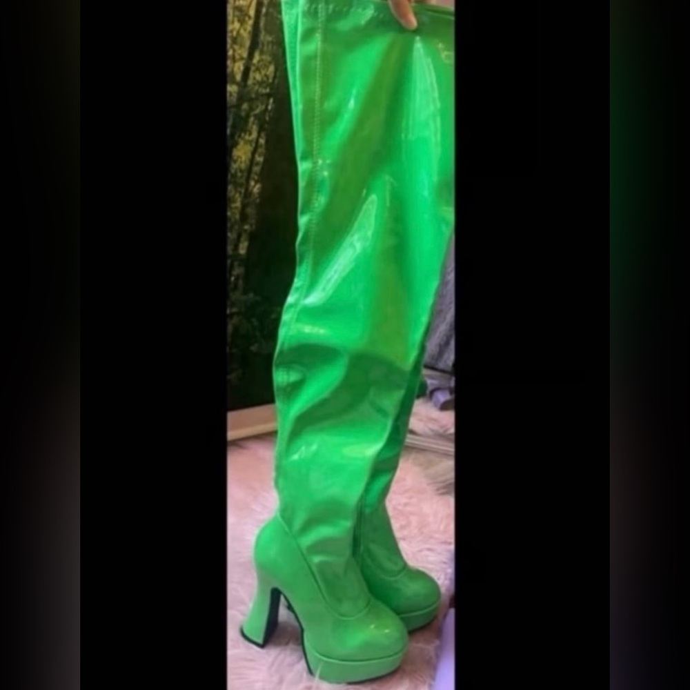 Dolls Kill Green Platform Thigh-High Boots Pleather Neon Lime 80s Disco Chunky - Picture 6 of 6